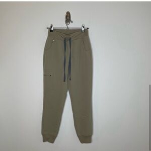 Figs Zamora Jogger Scrub Pant Latte Tan Size XS Petite